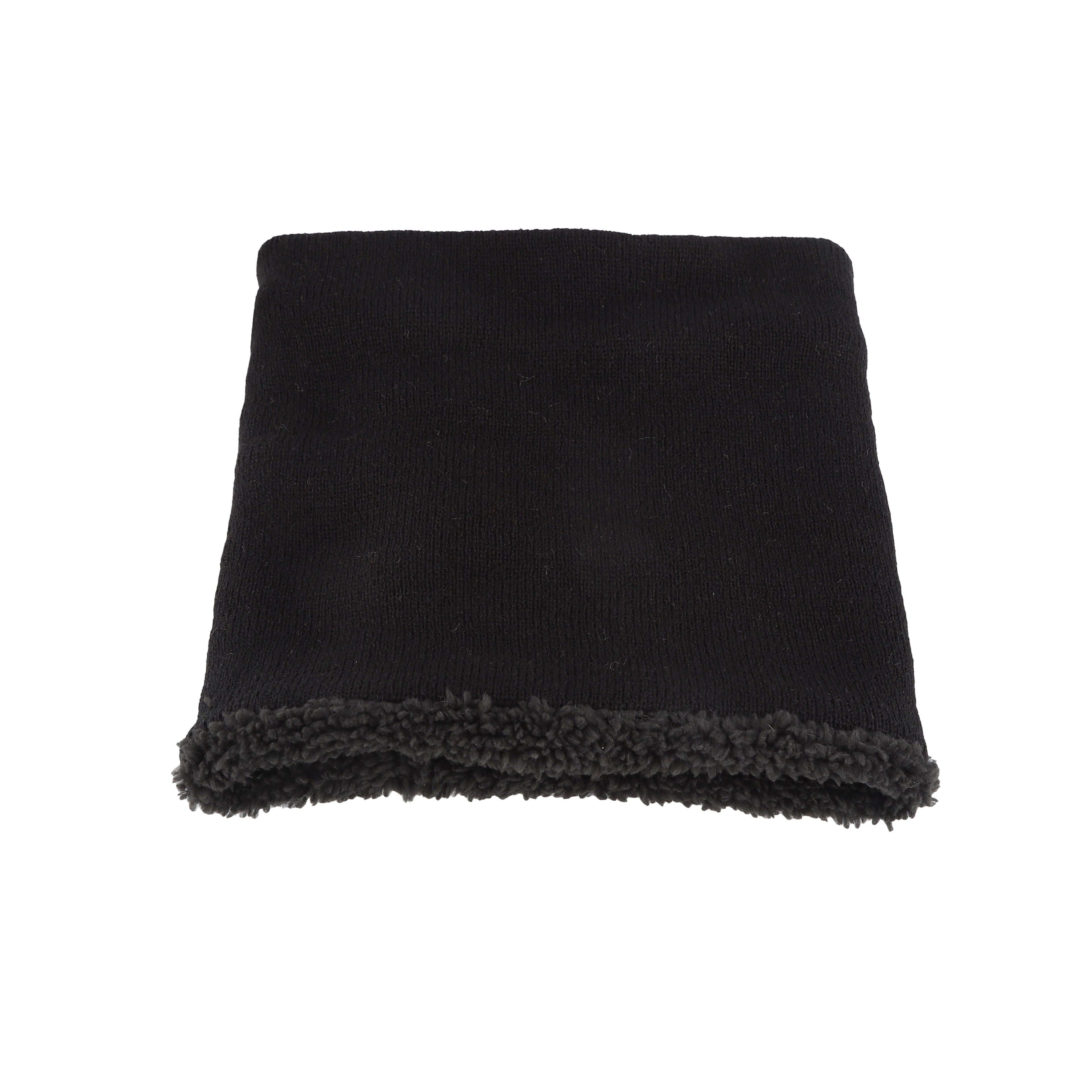 Order Wholesale Fleece Neck Scarf — Bulk Neck Warmers for Convenience Stores and Dollar Stores Canada